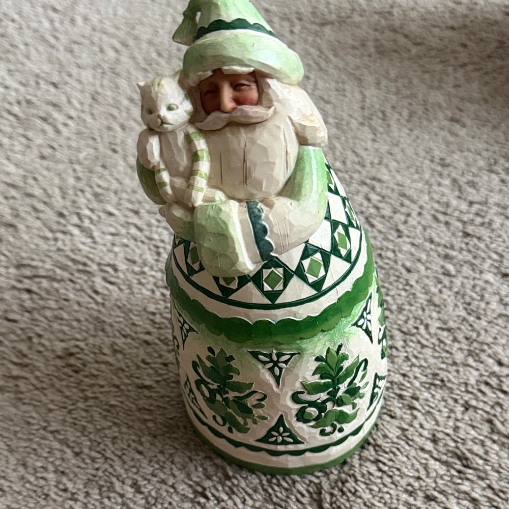 Jim Shore Evergreen Santa Figurine with Kitty.